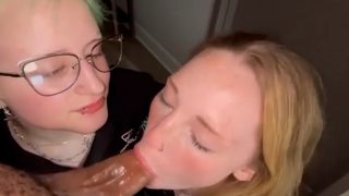 Alicebeyx Aka Altbeyx Leaks – Hot Video Threesome Fucking Dick