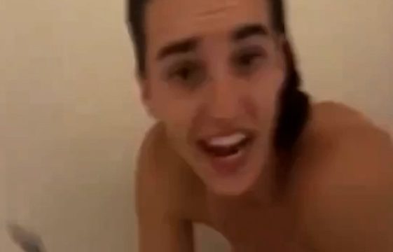 Caitlyn Clark leaked nude shower hott